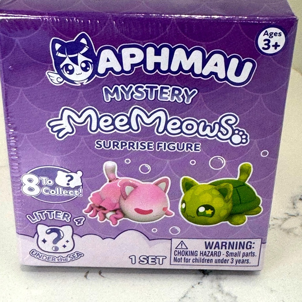 Aphmau Mystery Meemeows NIB 3” plush